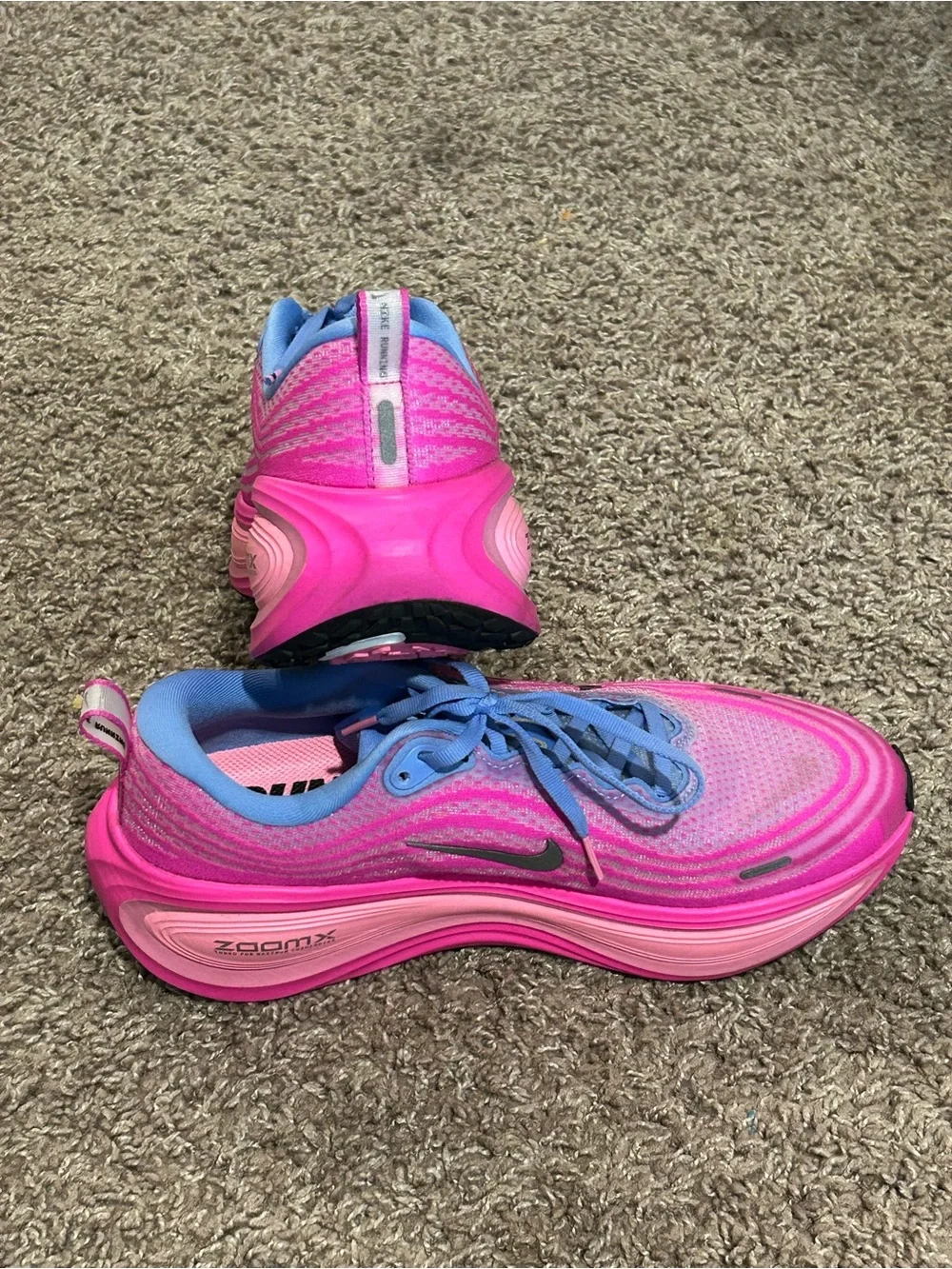 Nike Vomero Plus Road Running Shoes Women’s in Royal Fire Pink , size 10